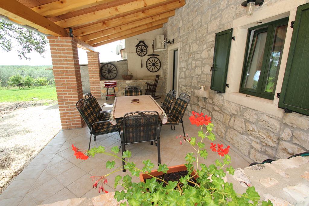 Holiday Home Vinkovic Porec Exterior photo