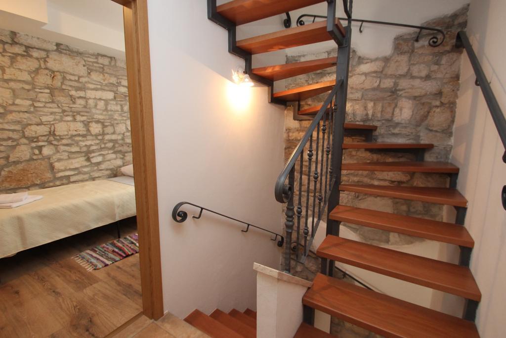 Holiday Home Vinkovic Porec Exterior photo